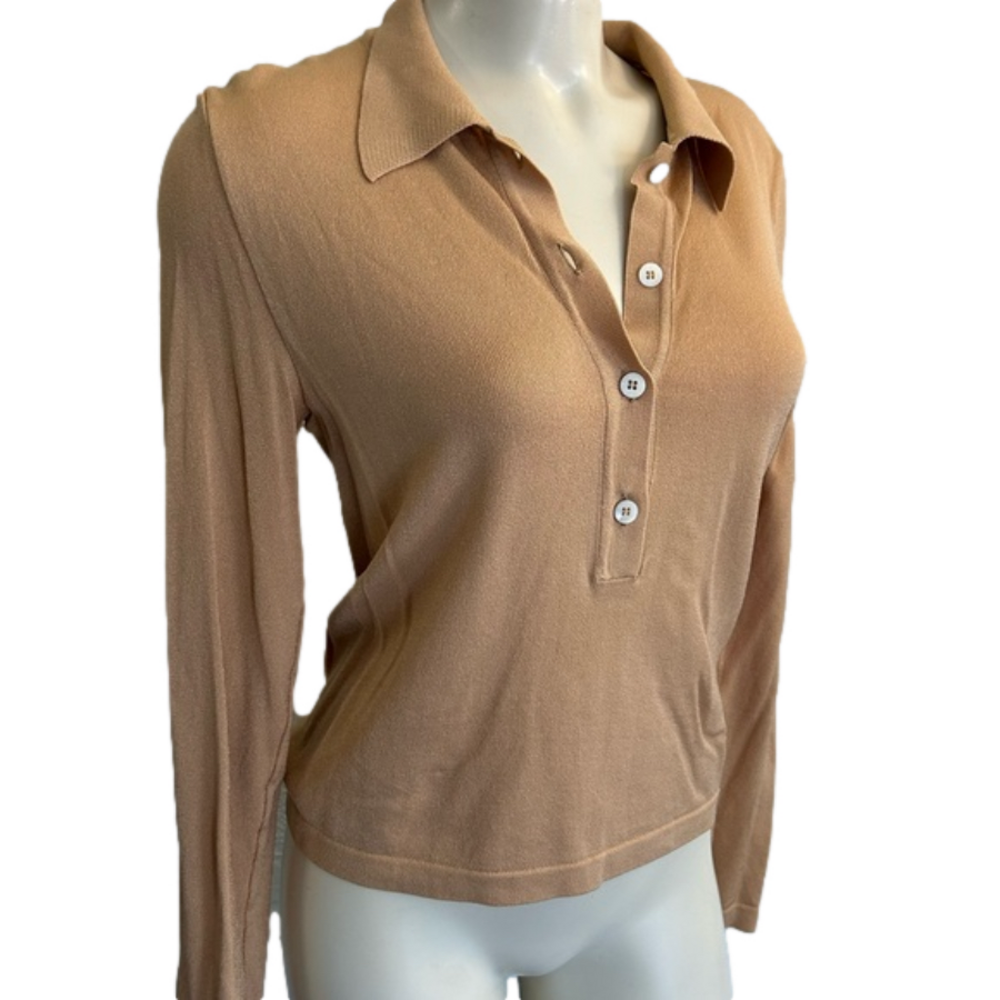 WOLFORD BEIGE TOP SZ SMALL as is ( a tiny pull on the front )